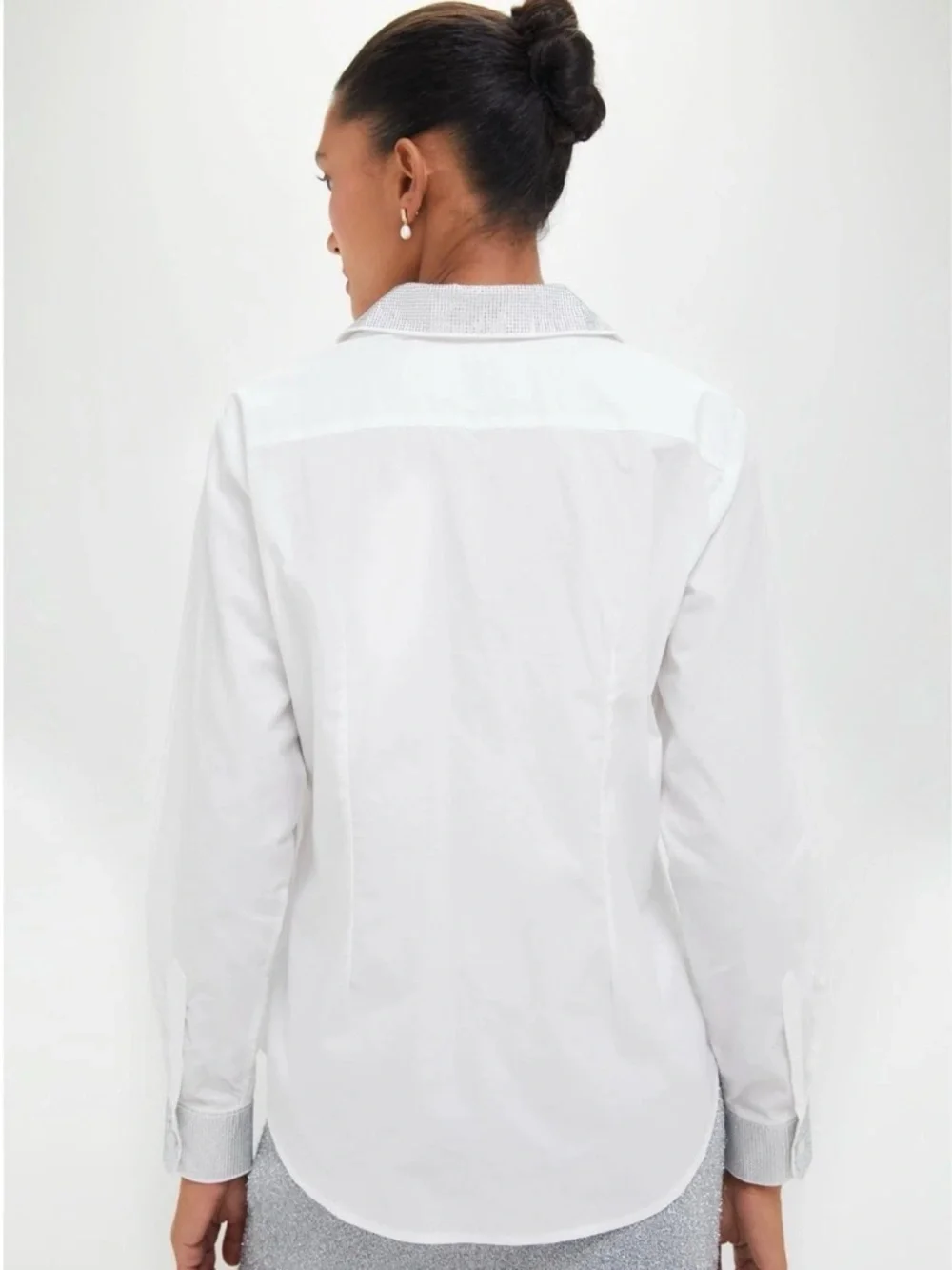 SHIRT ROCHELLE BEHRENS White Icon Shirt Rhinestone Collar NWT XS Tuckernuck